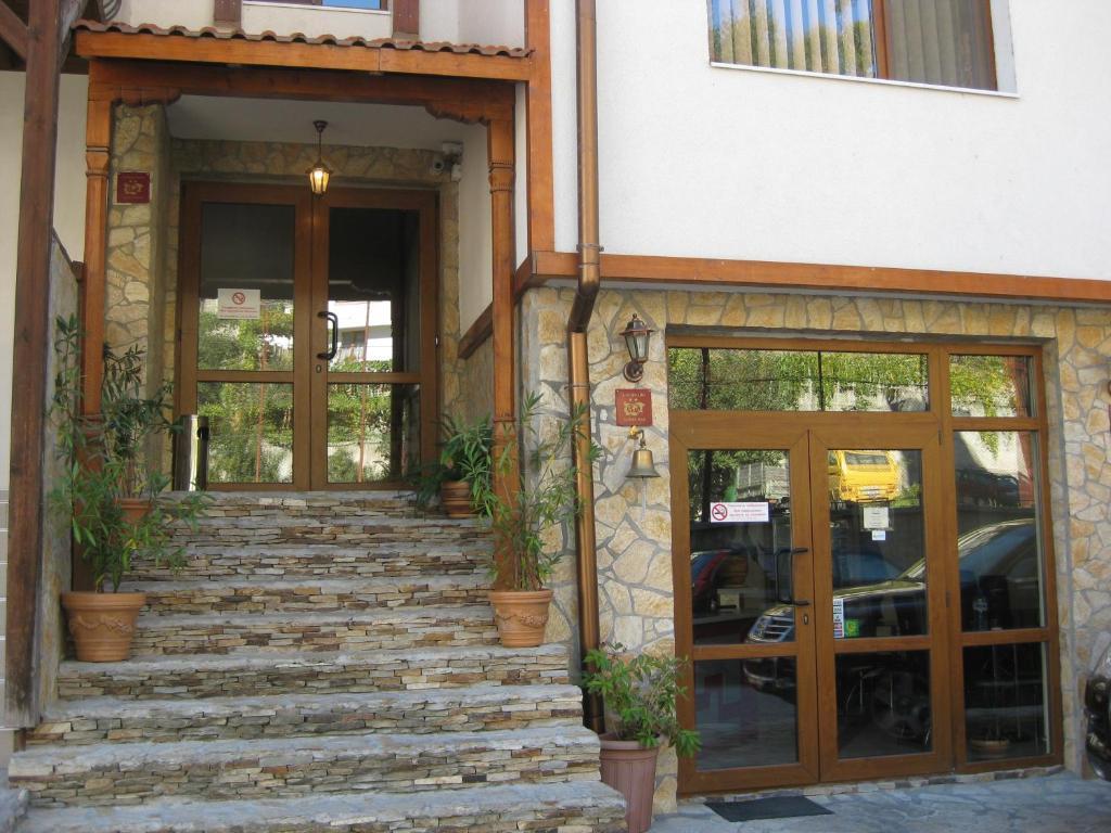 Family Hotel Veronika デヴィン エクステリア 写真