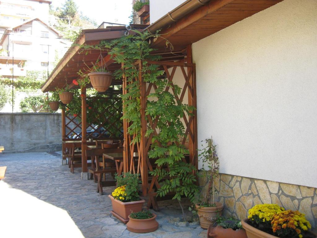 Family Hotel Veronika デヴィン エクステリア 写真